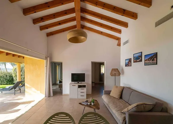 Apartmanhotel La 4*