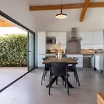 La 4*