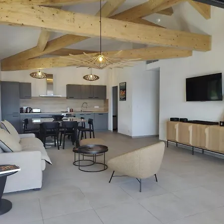 La Aparthotel