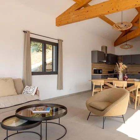 La Lägenhetshotell 4*