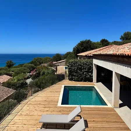 Apart-hotel La 4*