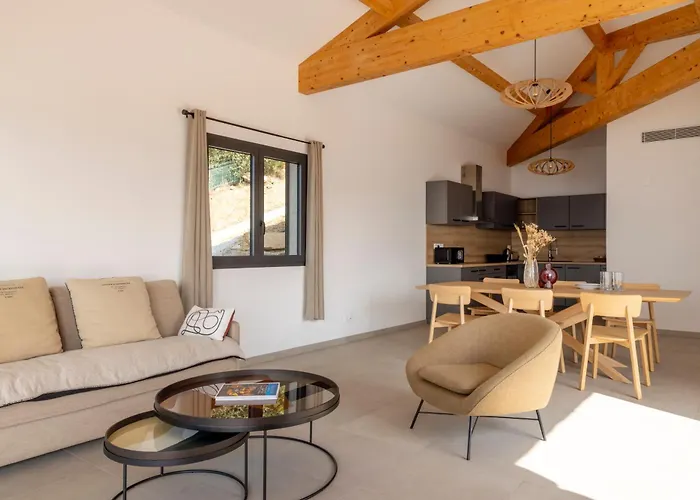 Résidence La Aparthotel 4*
